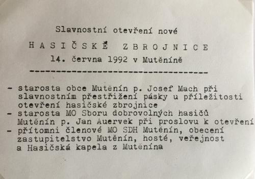 Rok 1992 - Slavnostní otevření nové hasičské zbrojnice 14. června 1992 v Mutěníně.