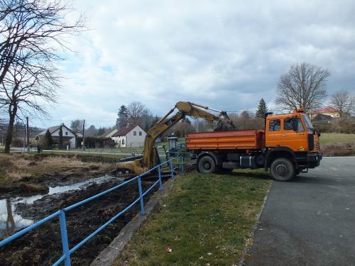 Čištění vodní nádrže