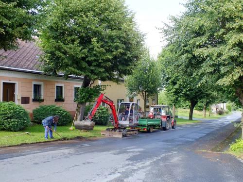 Oprava kanálů a cest