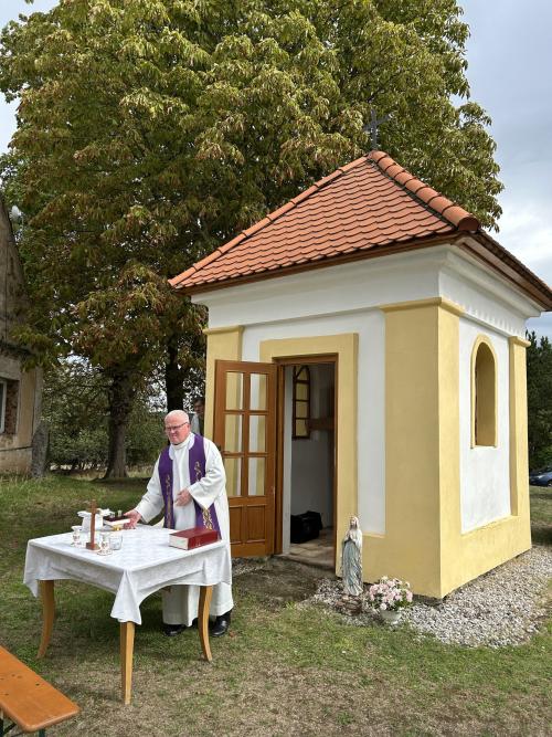 Mše svatá u kaple Panny Marie na Erazimu - neděle 13.9. 2026