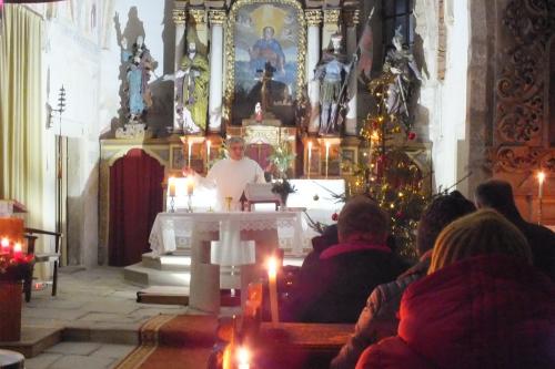 Půlnoční mše svatá v kostele sv. Bartoloměje v Mutěníně